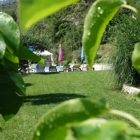 Studio Le Romantique A 20 Kms De Nice Bendejun Exterior photo