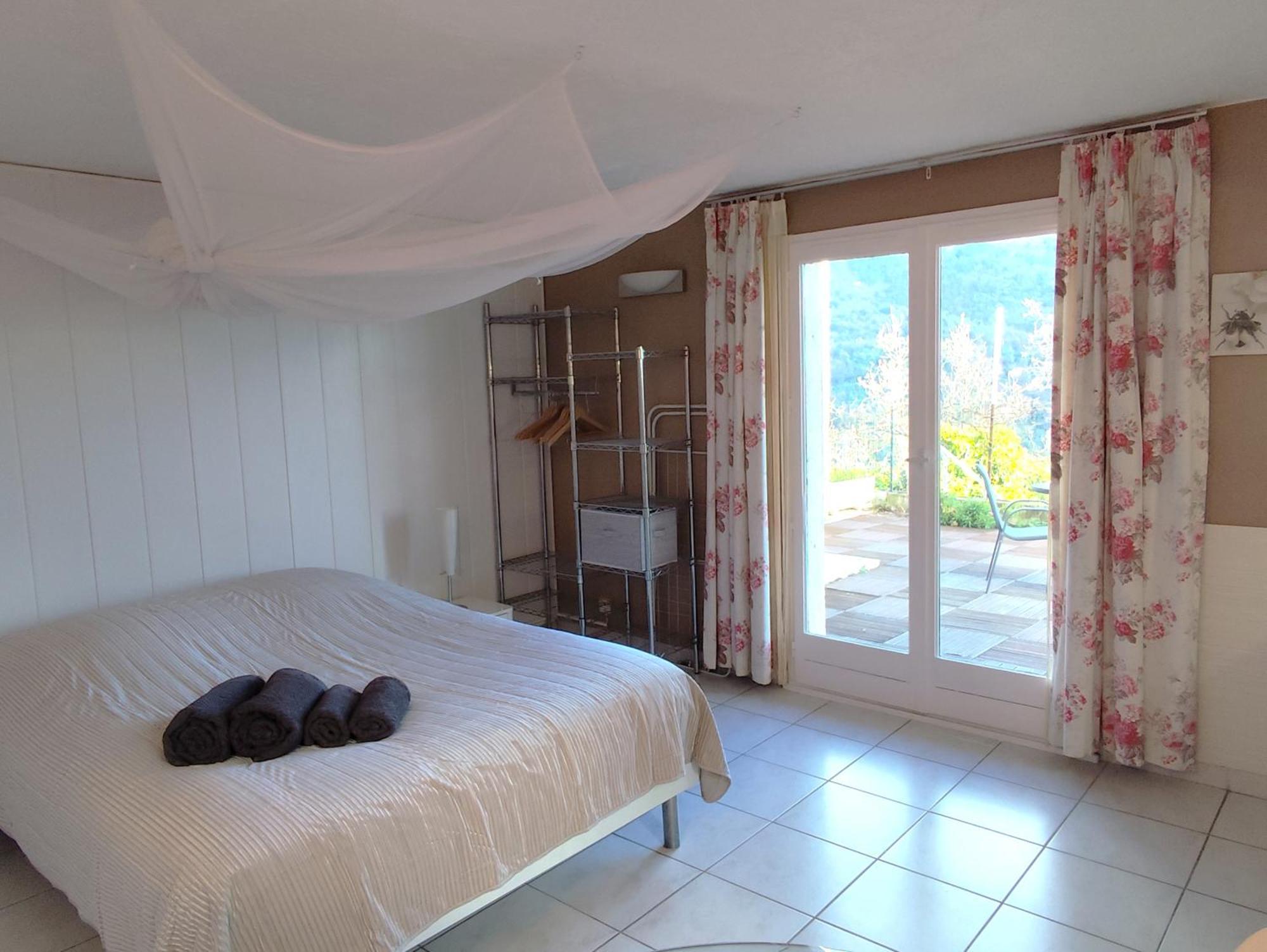 Homestay Le Romantique A 20 Kms De